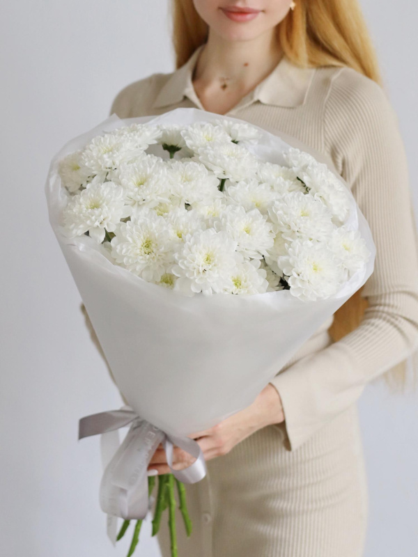 БУКЕТ С БЕЛОЙ ХРИЗАНТЕМОЙ