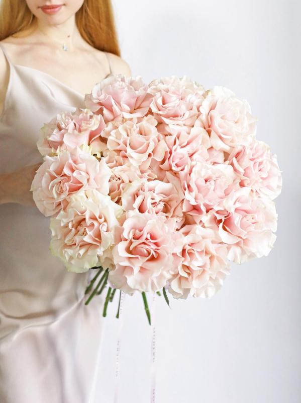 БУКЕТ 15 ФРАНЦУЗСКИХ РОЗА PINK MONDIAL БУКЕТ 15 ФРАНЦУЗСКИХ РОЗА PINK MONDIAL