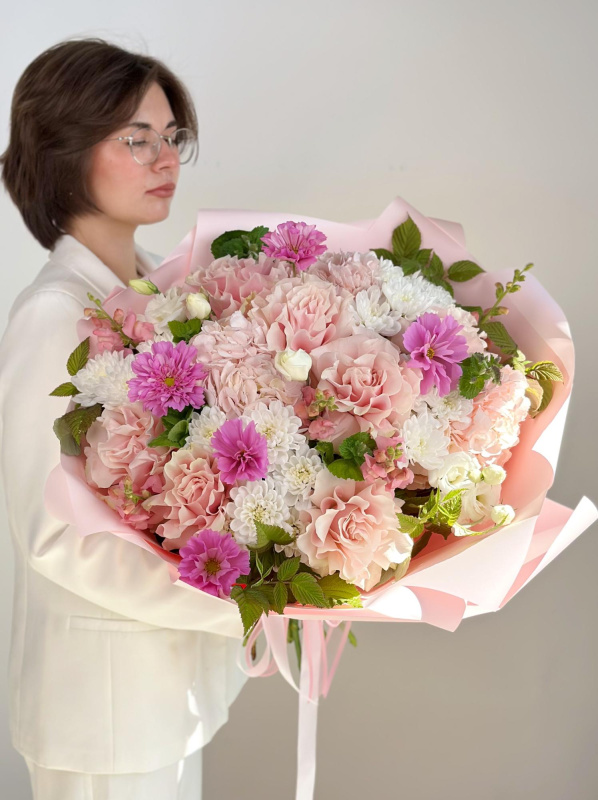 БОЛЬШОЙ ТОРЖЕСТВЕННЫЙ БУКЕТ С ФРАНЦУЗСКОЙ РОЗОЙ, ГОРТЕНЗИЕЙ И ХРИЗАНТЕМОЙ БОЛЬШОЙ ТОРЖЕСТВЕННЫЙ БУКЕТ С ФРАНЦУЗСКОЙ РОЗОЙ, ГОРТЕНЗИЕЙ И ХРИЗАНТЕМОЙ